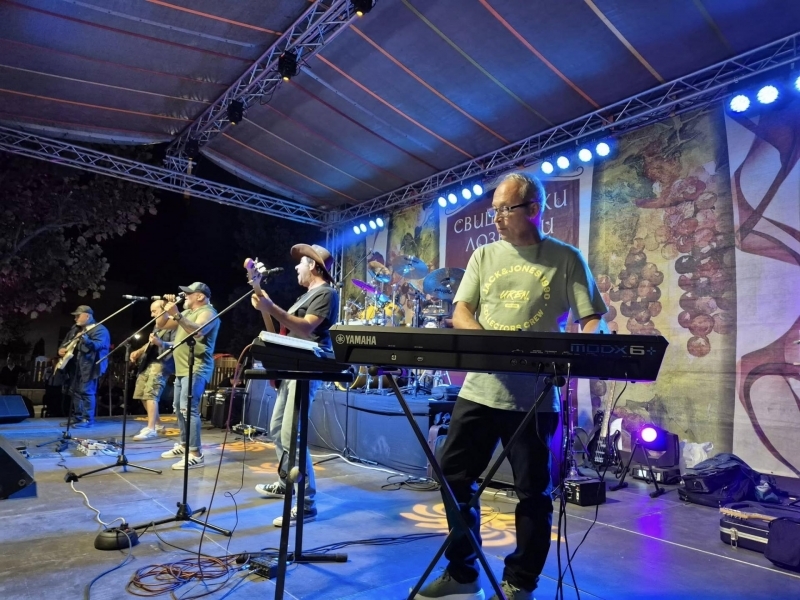 С рок концерт бе даден старт на музикалните вечери на "Свищовски лозници" 2025 