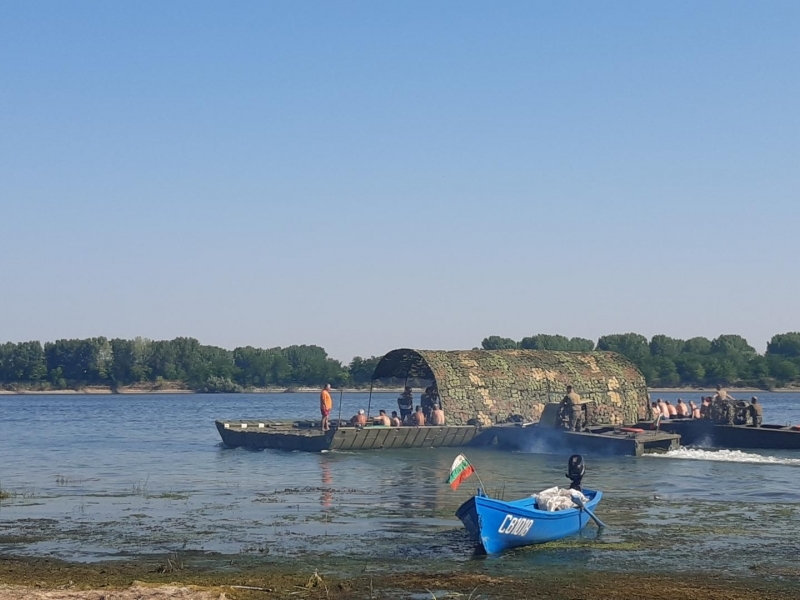 64-то масово преплуване на река Дунав край Свищов тази година бе и с международно участие 