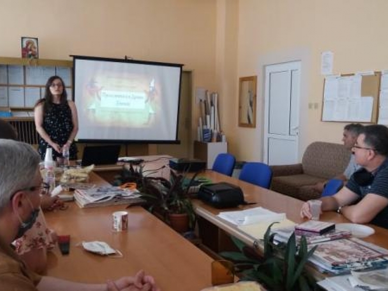 Ръководството и учители от СУ „Николай Катранов“ гостуваха на иновативно училище в град Ямбол