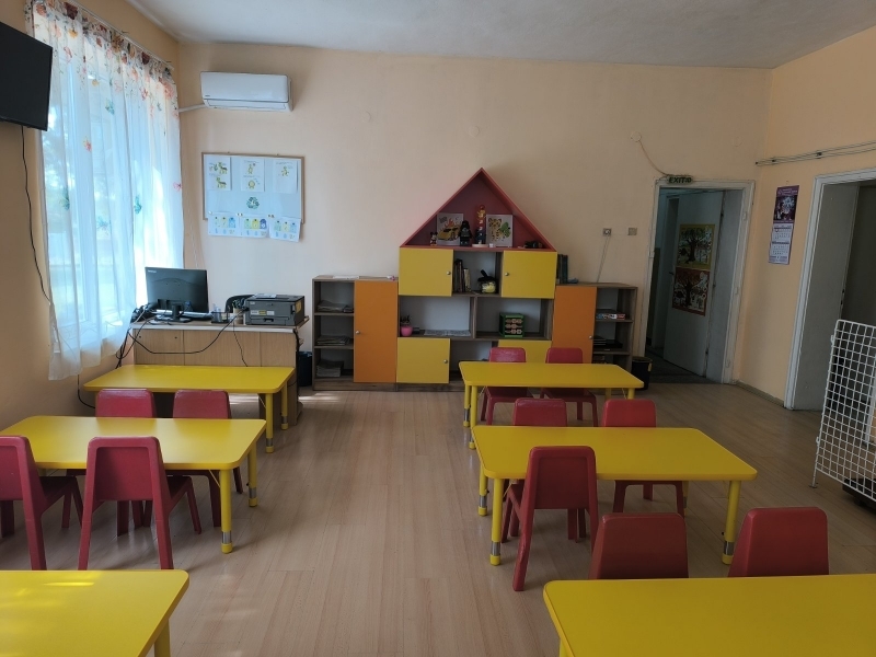 ОБЩИНА СВИЩОВ ПОСЛЕДОВАТЕЛНО ИНВЕСТИРА В МОДЕРНА И УЮТНА СРЕДА ЗА НАЙ-МАЛКИТЕ  