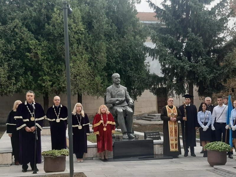 Две значими годишнини отбеляза СА „Димитър А. Ценов“ в Свищов 