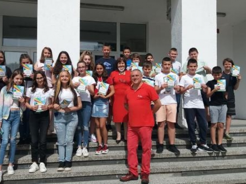 КНИЖАРНИЦА „СИЕЛА“ НА ГОСТИ В СУ „НИКОЛАЙ КАТРАНОВ“