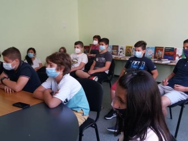 КНИЖАРНИЦА „СИЕЛА“ НА ГОСТИ В СУ „НИКОЛАЙ КАТРАНОВ“