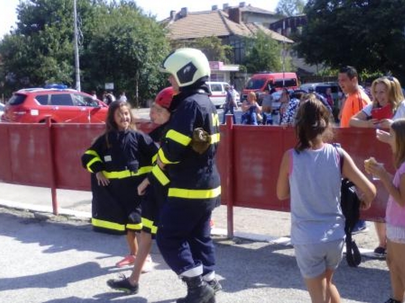 Седмицата на пожарна безопасност бе тържествено открита в Свищов 