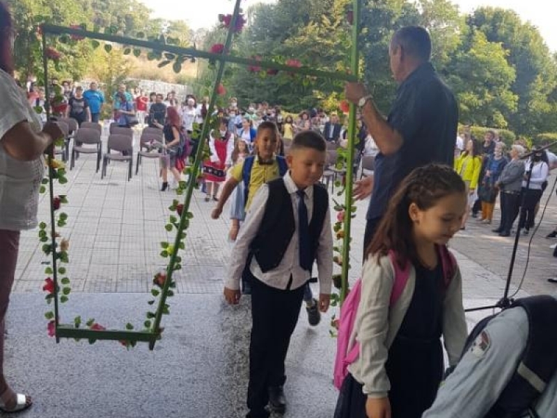 Стартира учебната година в община Свищов