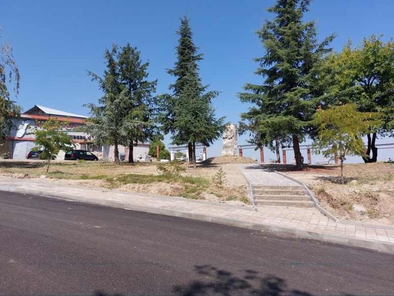 Благоустроява се градската среда около парк "Калето" и културно-историческите забележителности в Свищов 