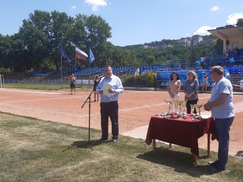 Отборът на „Дунав“ – Русе триумфира в Турнира за купата на кмета на община Свищов 