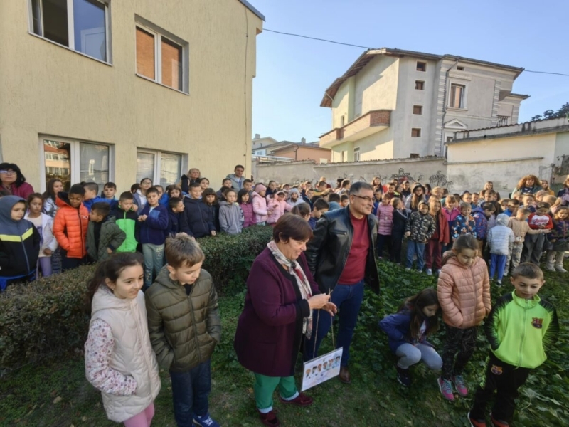 Свищов се включи в Националната кампания срещу насилието над и между деца „Бъди смел, бъди добър“