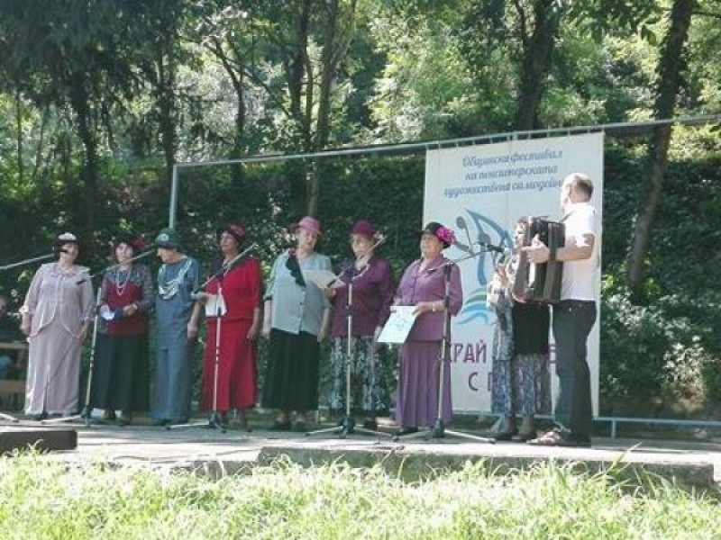 Състави от цялата община се включиха във Фестивала на пенсионерската художествена самодейност