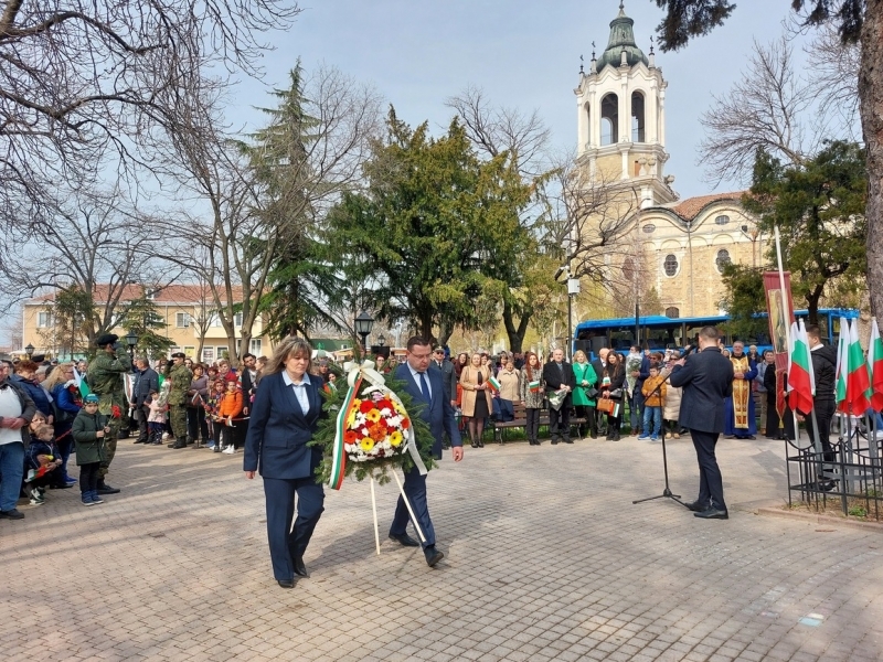 Свищов тържествено отбеляза 146 години от Освобождението на България 