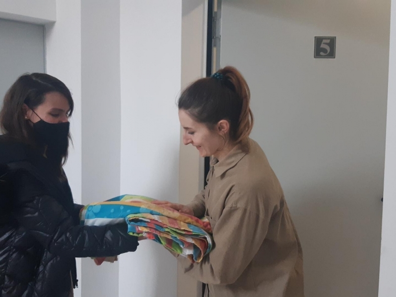 Екипът на Център „Компас” оказва ежедневна подкрепа на пристигналите в община Свищов  украински граждани  