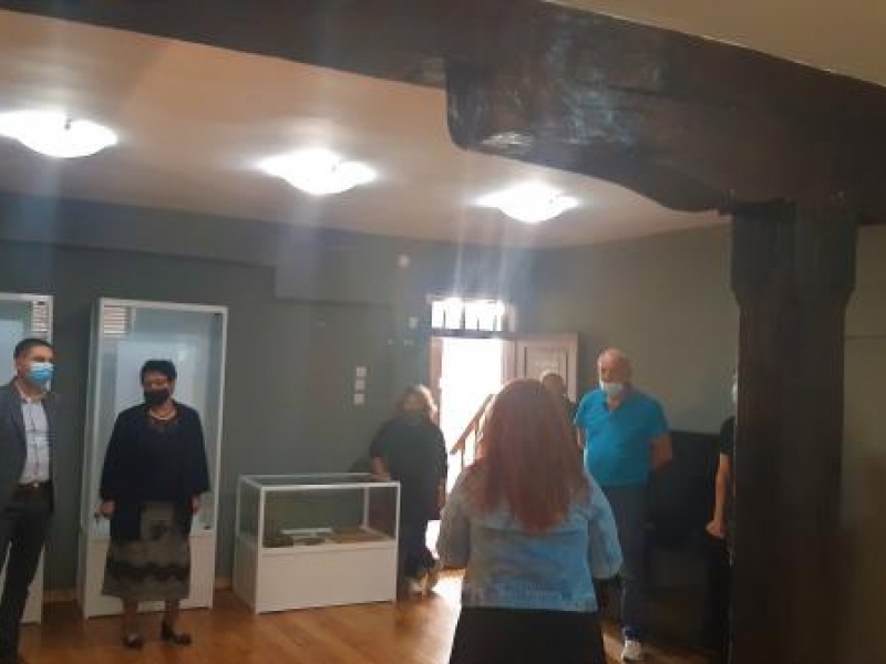 Днес в Свищов бе открита изложбата ,,Свищов обича и помни Александър Божинов"