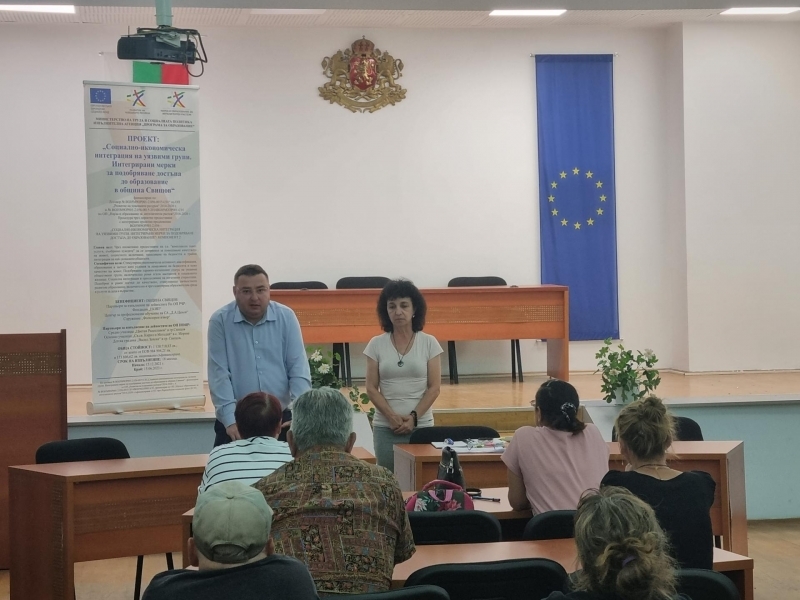 Още 19 представители на различни уязвими социални групи получиха възможност за заетост праз месец юни в Община Свищов 