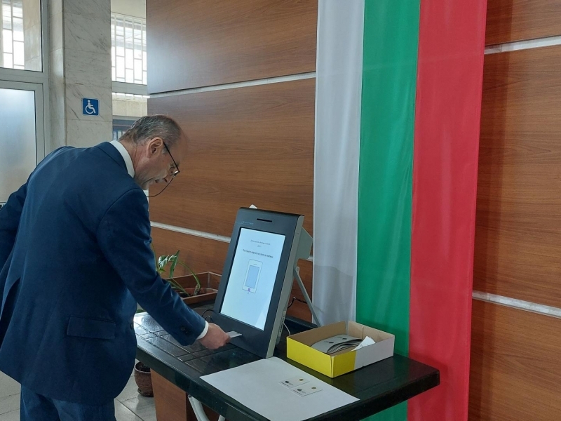 ВАЖНО ЗА ИЗБИРАТЕЛИТЕ: Пробни демонстрации за гласуване с машини в Община Свищов 