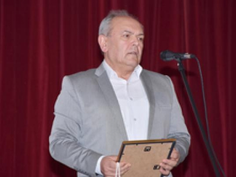 В СВИЩОВ БЯХА ВРЪЧЕНИ ГОДИШНИТЕ НАГРАДИ ЗА ОБРАЗОВАНИЕ И КУЛТУРА ЗА 2020 ГОДИНА