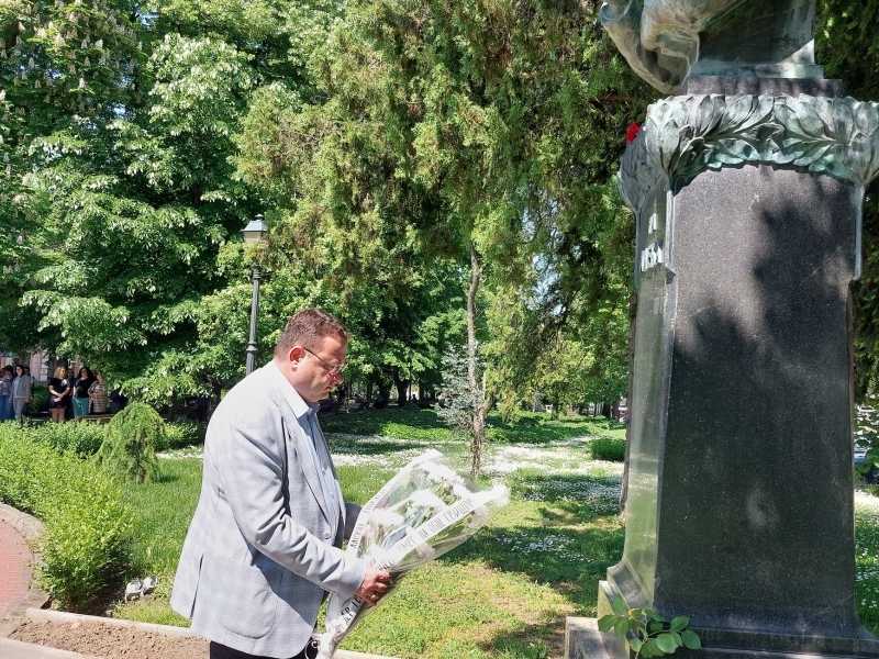 129 години от гибелта на Алеко Константинов отбеляза община Свищов 