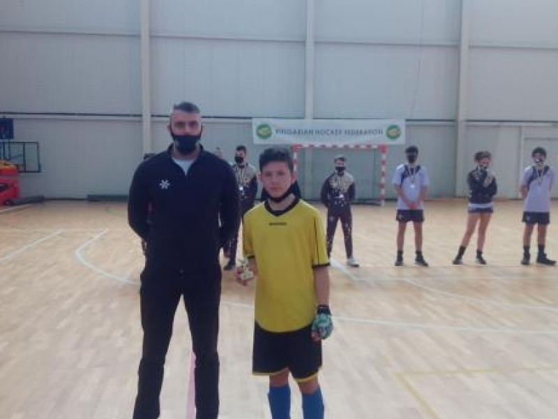 Шампиони на България на държавното първенство в зала са свищовските хокеисти