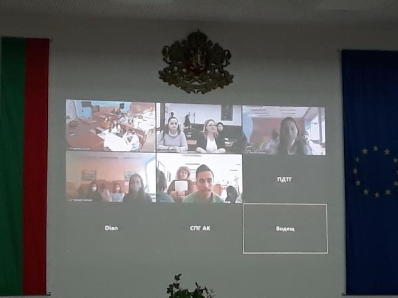 В онлайн среда се проведе шестото издание на родолюбивото състезание „Моята България“ в Свищов