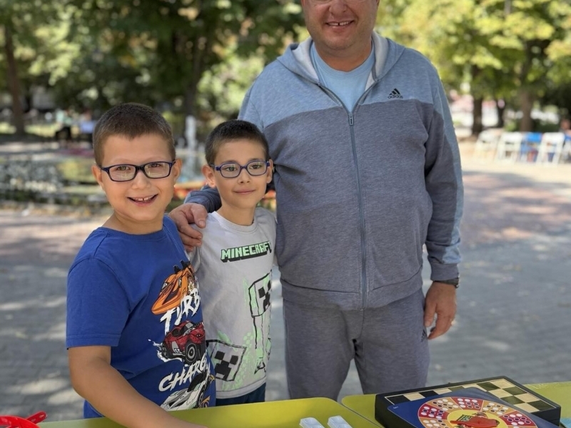 Книги, усмивки и вдъхновение – Свищов посреща учебната година с празник за децата 