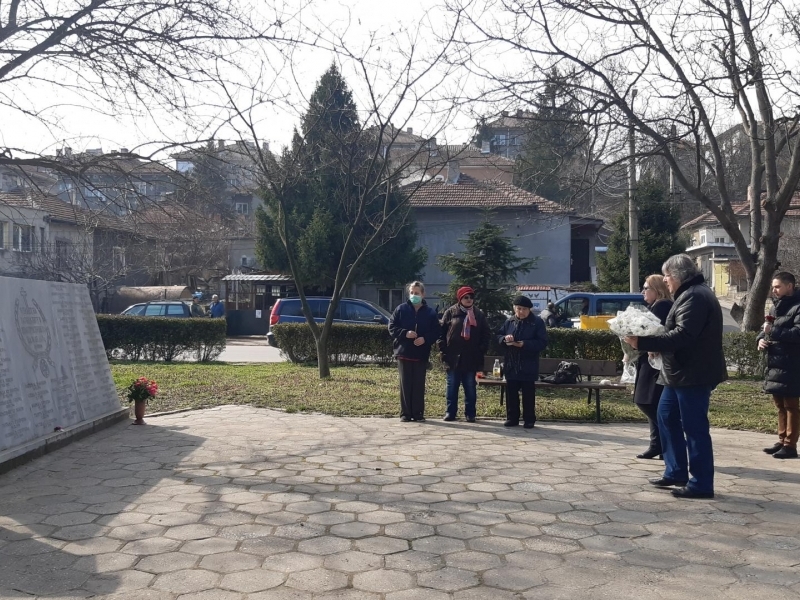 На 4 март в Свищов се отбелязаха 45 години от най-опустошителното земетресение у нас 