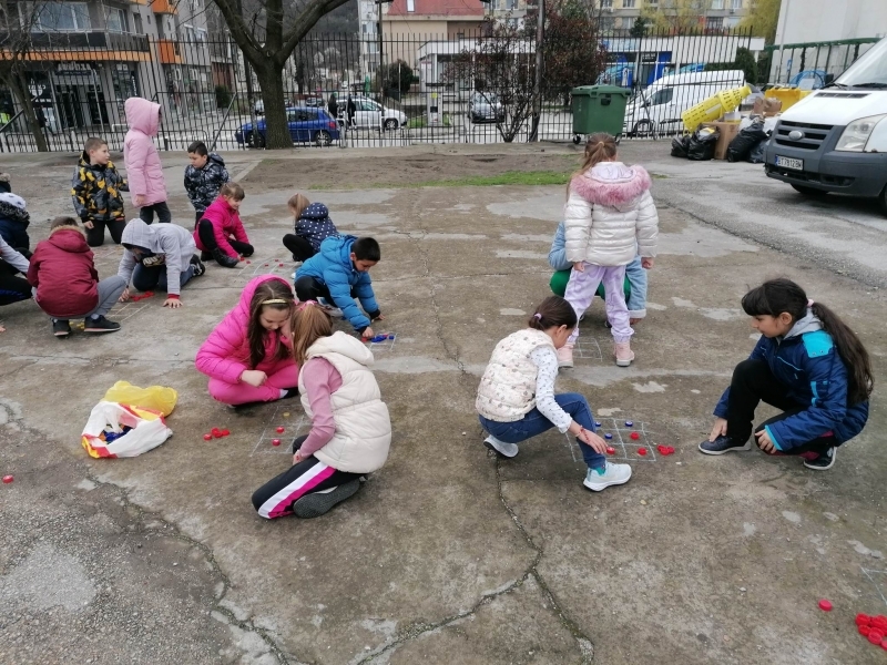 „Искам да съм полезен…Рециклирай ме!“ в СУ "Димитър Благоев" 