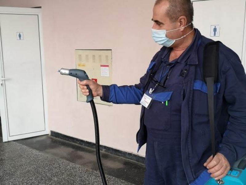 СУ „Димитър Благоев“ – гр.Свищов предприе решителни действия за безупречна дезинфекция 