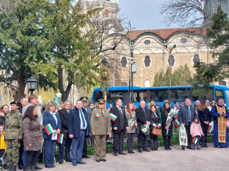 Свищов тържествено отбеляза 146 години от Освобождението на България 