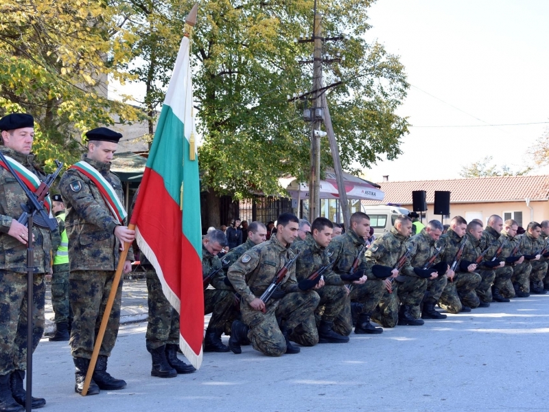 В село Овча могила беше открит и осветен „Паметник на 24 опълченци, загинали в Руско-турската война 1877-1878 г. от с. Овча могила“