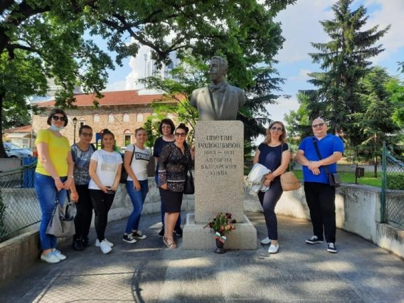 СУ „Цветан Радославов“ – гр. Свищов се включи в НП „Иновации в действие“