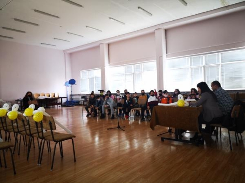 СУ „Димитър Благоев” - гр.Свищов с двама участници в регионален кръг на национално състезание по английски език