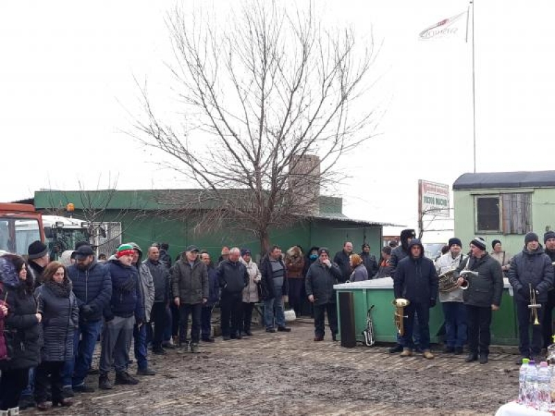 Деня на винарите и лозарите отпразнуваха по традиция в Свищов 