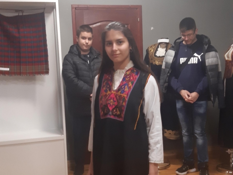 В къща музей „Алеко Константинов“ – град Свищов днес бе открита изложба „Дарени предмети, споделени истории“