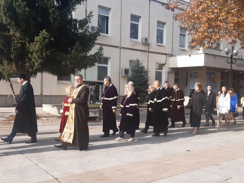 Две значими годишнини отбеляза СА „Димитър А. Ценов“ в Свищов 