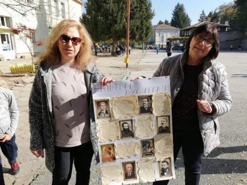 ТВОРЧЕСКИ ДЕЙНОСТИ, ПОСВЕТЕНИ НА ДЕНЯ НА БУДИТЕЛИТЕ В СУ 