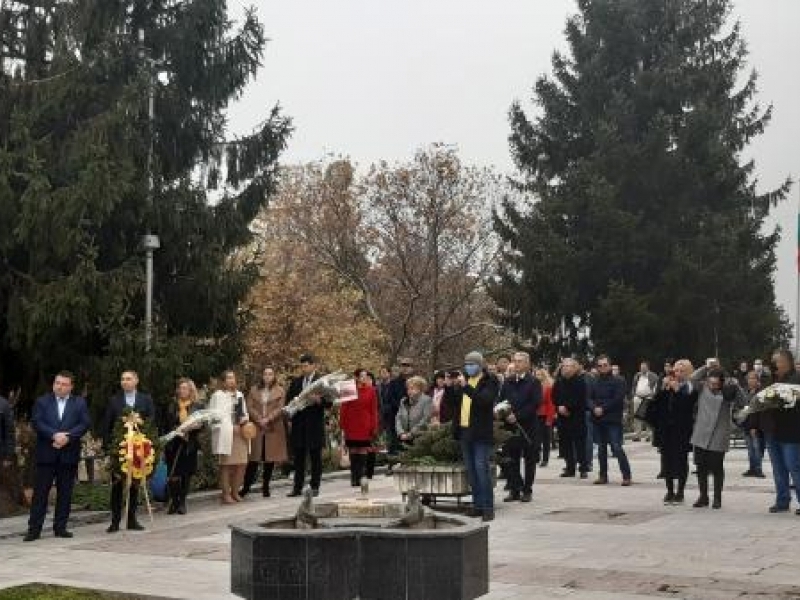 Стопанска академия „Димитър А. Ценов“ отбеляза 85-годишен юбилей