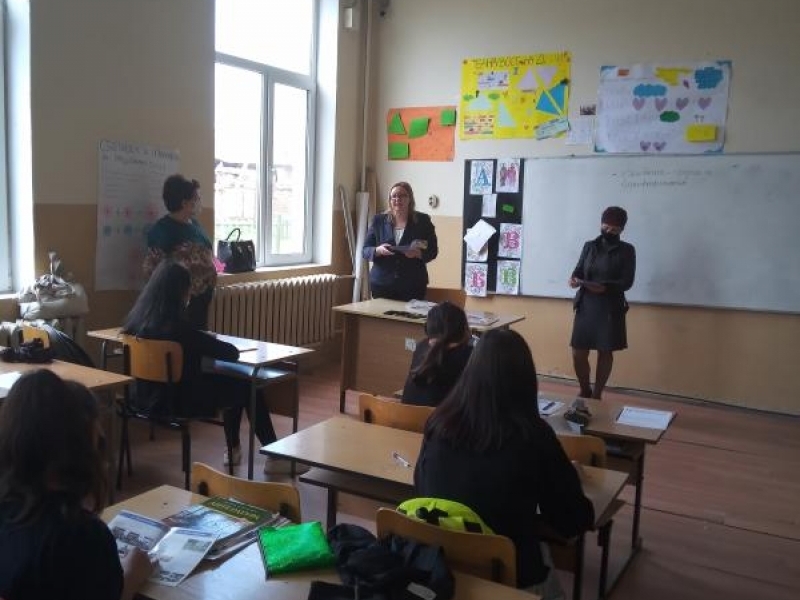 В община Свищов стартираха поредица от срещи за популяризиране на възможностите за обучение след седми клас 