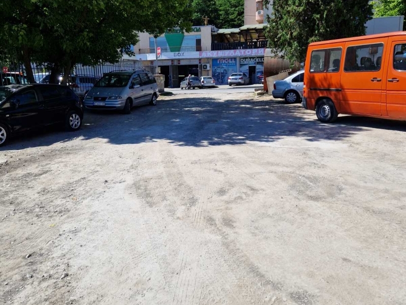 Усилено тече подготовката за изграждането на паркинг в района на пл. „Хан Бъчва“ в Свищов 