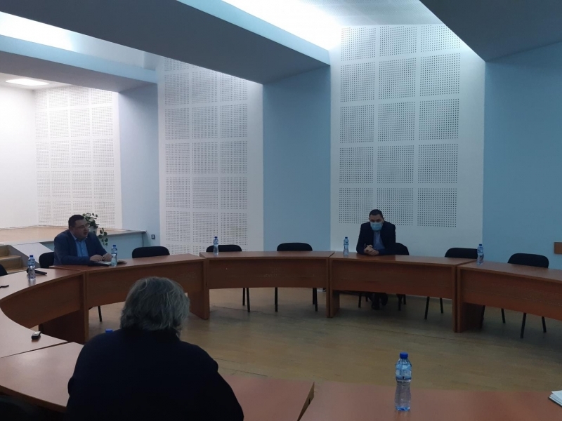 По покана на кмета на Свищов в крайдунавския град се проведе среща с народни представители от Великотърновски многомандатен район  