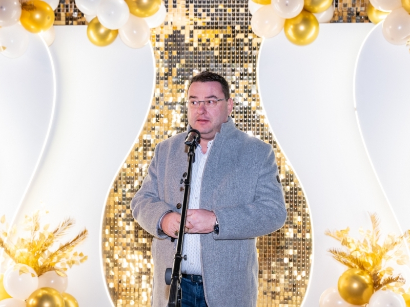 Младежки център – Свищов бе официално открит 