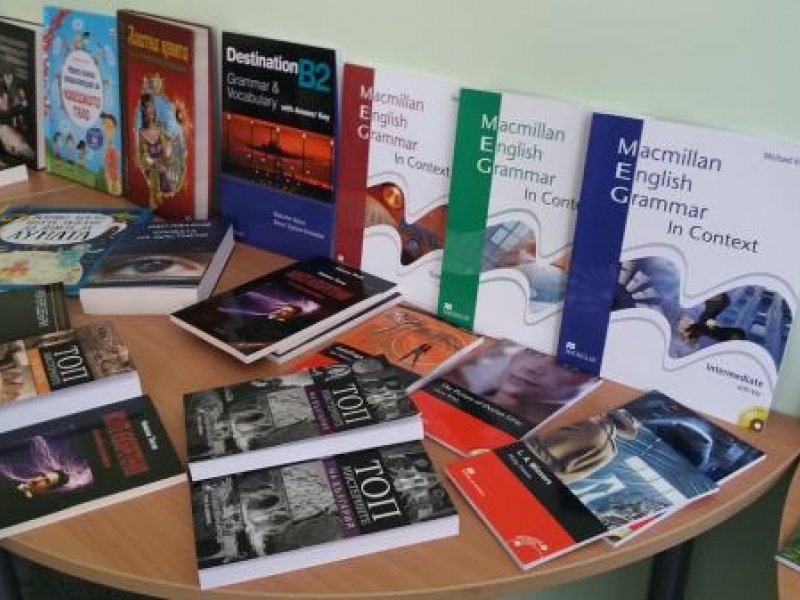 КНИЖАРНИЦА „СИЕЛА“ НА ГОСТИ В СУ „НИКОЛАЙ КАТРАНОВ“