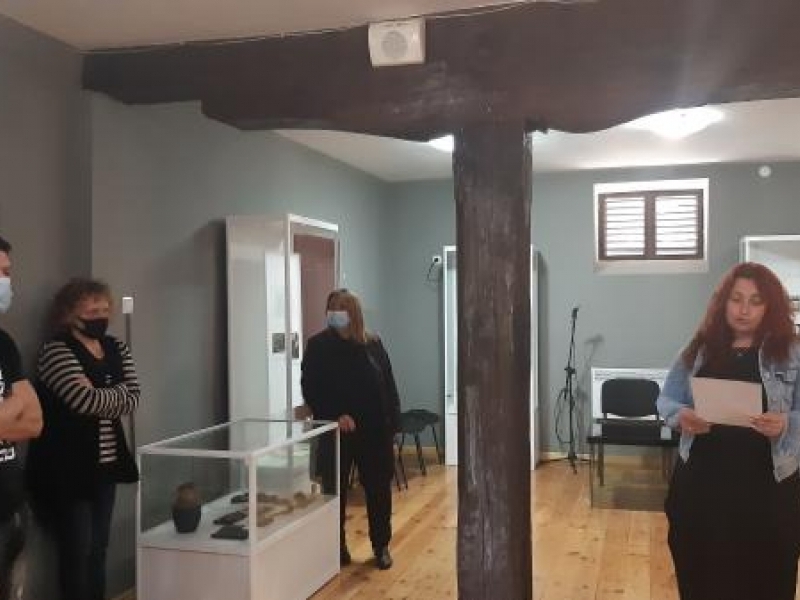 Днес в Свищов бе открита изложбата ,,Свищов обича и помни Александър Божинов"