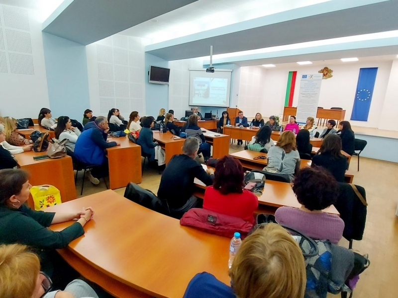 Пресконференция представи напредъка по проект „Утвърждаване на интеркултурното образование чрез култура, наука и спорт в община Свищов“ 