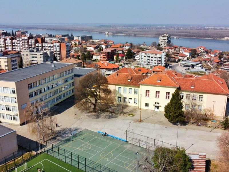 МОН отпуска близо 500 хиляди лева за ремонт на физкултурен салон в СУ "Николай Катранов" 