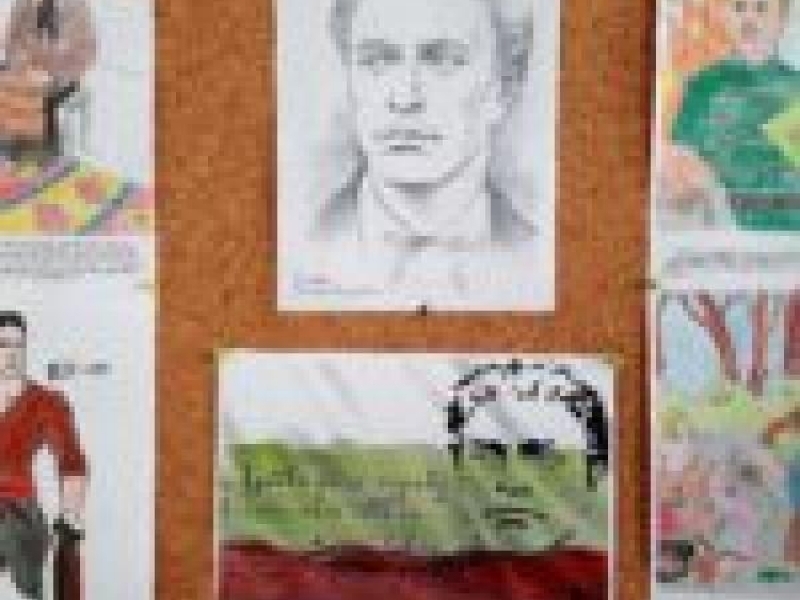 Ученици от СУ „Филип Сакелариевич“ подредиха кът посветен на Апостола