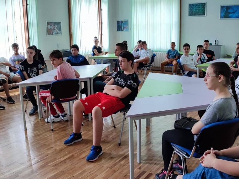 Среща с бизнеса на бъдещите програмисти в Търговската гимназия 