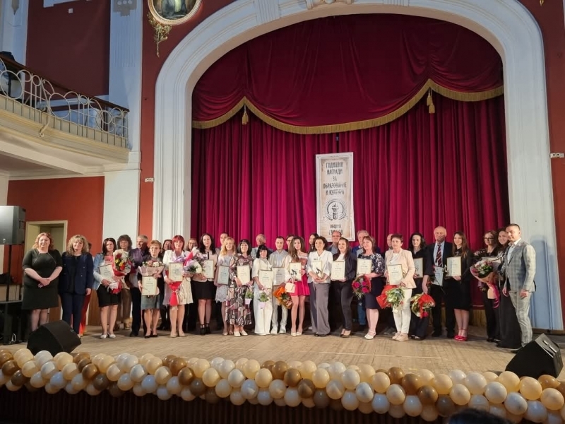 Община Свищов връчи годишните награди за образование и култура за 2025 година 