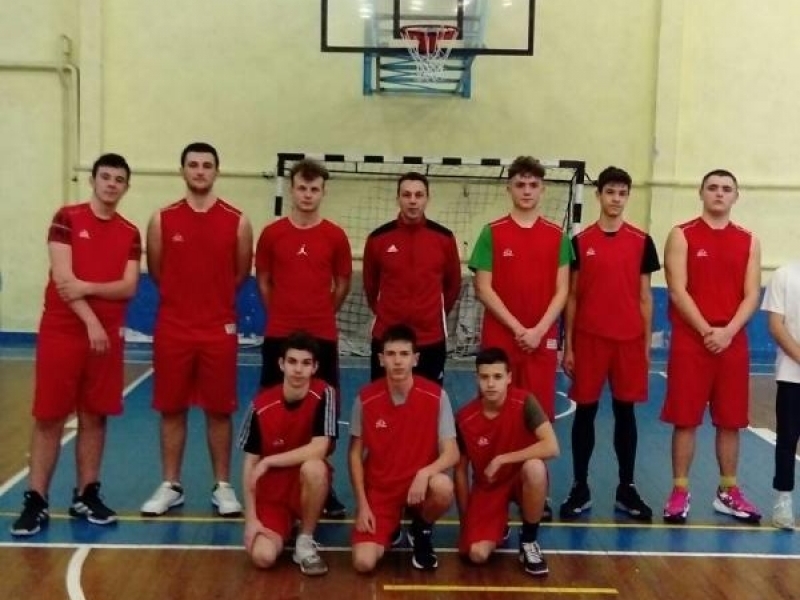 Всички отбори по баскетбол на СУ „Димитър Благоев“ – гр. Свищов се класираха за Областното първенство