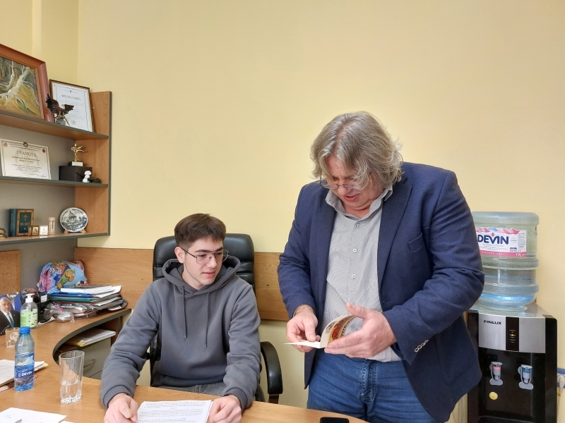 С подкрепата на Младежки център в Свищов бе реализирана инициативата „МЕНИДЖЪР ЗА ЕДИН ДЕН“