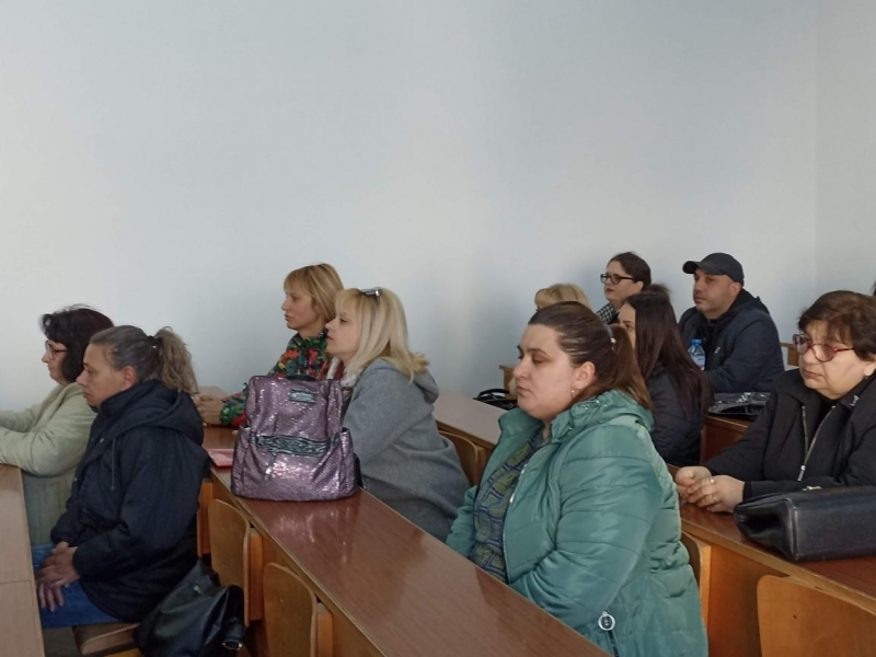 ЗАПОЧНАХА ОБУЧЕНИЯТА ПО ПРОЕКТ  „Социално-икономическа интеграция на уязвими групи. Интегрирани мерки за подобряване достъпа до образование в община Свищов“ 