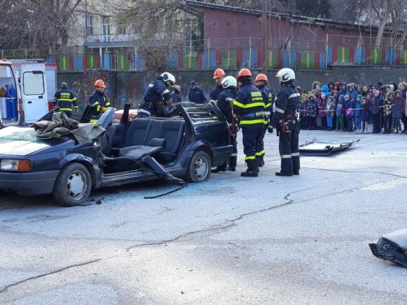 В Свищов отбелязаха Международния ден на доброволеца 